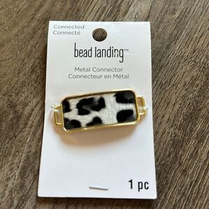 ❤️5/$25 +Bundle Sale | Bundle 5 items $7-$9 & Save! Otherwise priced as marked!